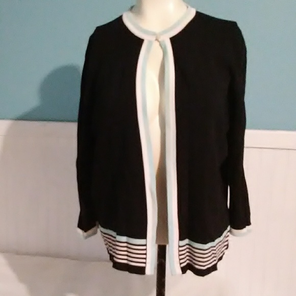 dressbarn Tops - NWOT Dressbarn Blouse. XL